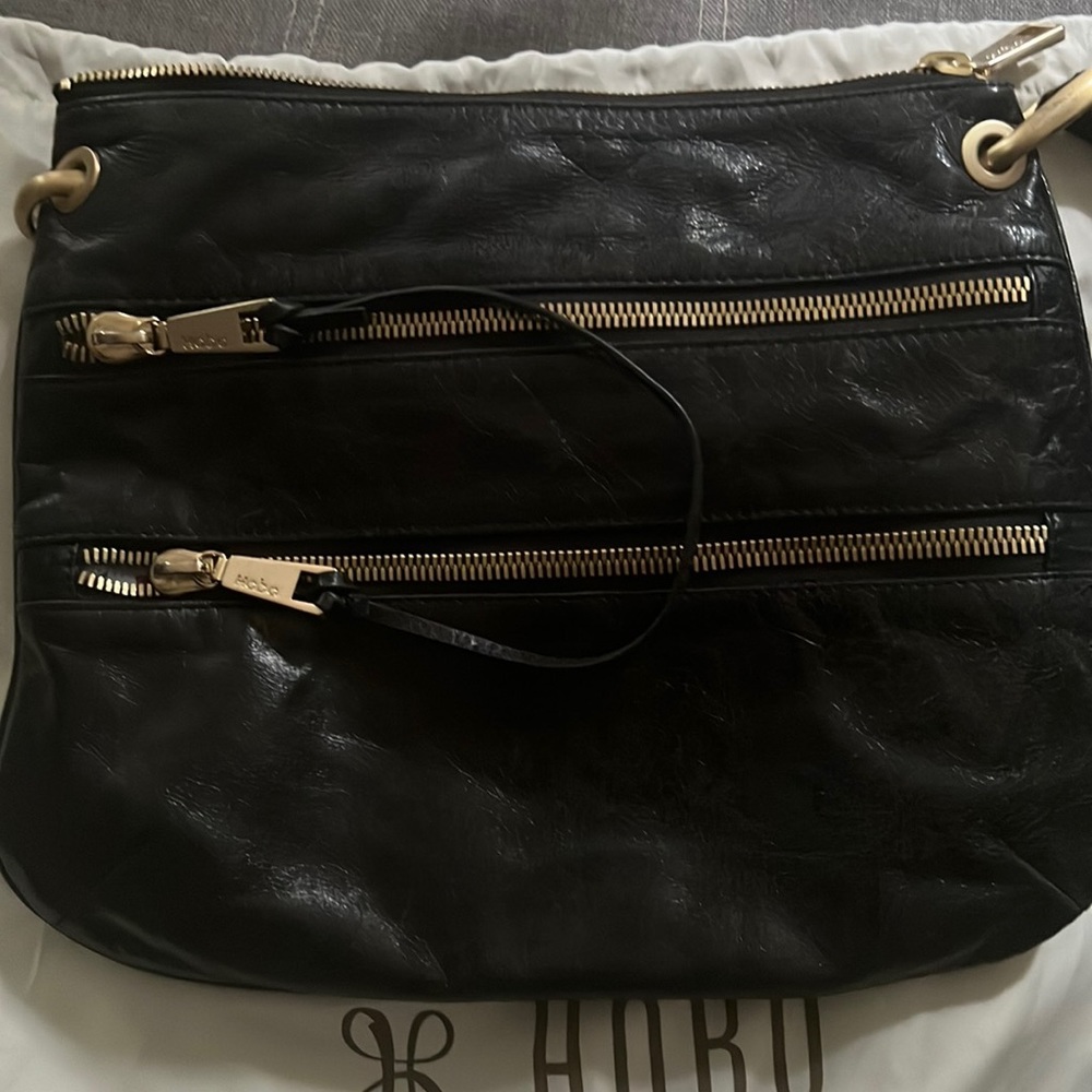 Hobo crossbody bag